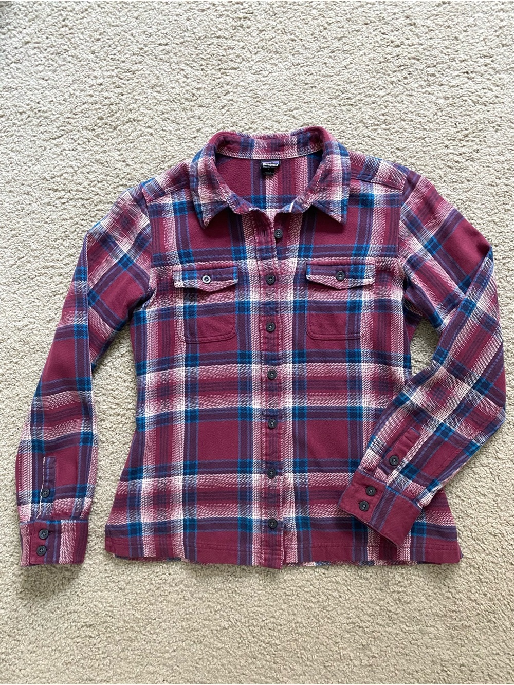 Patagonia 100% Organic Cotton Flannel Button Up Long Sleeve size 2
